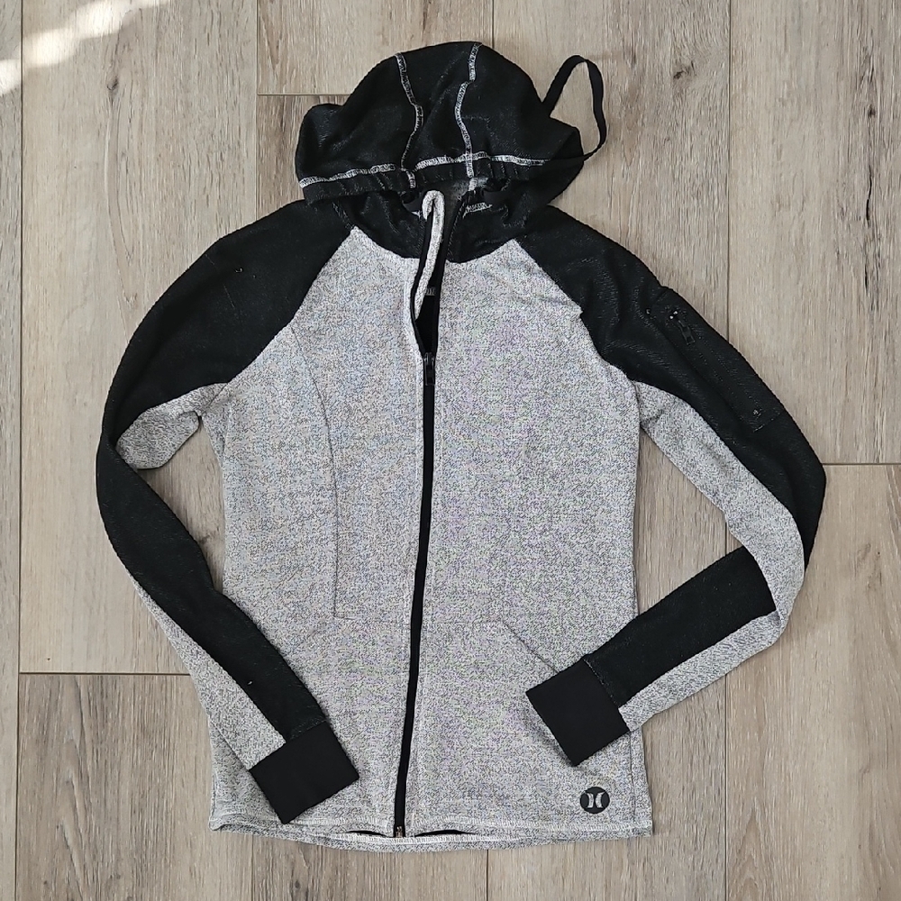 Women's Black and Gray Jacket